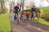 Rad-Tour mit Kind: Das sollten Eltern beachten Rad-Tour mit Kind: Das sollten Eltern beachten