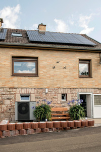 PV-Smart für ein effizienteres Sonnenerlebnis: Intelligente Wärmepumpen lieben Photovoltaik PV-Smart für ein effizienteres Sonnenerlebnis: Intelligente Wärmepumpen lieben Photovoltaik