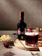 Bildunterschrift: Cherry & Thyme Sour – fruchtig, kräutrig und überraschend komplex Foto: Aceto Balsamico di Modena/Sandra Mühlberg/akz-o