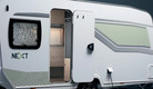 Bildunterschrift: NEXT – für die neue Generation Caravaner. Wer einmal losgefahren ist, wird die neue Form des Reisens schnell nicht mehr missen wollen. Foto: Fendt-Caravan/akz-o