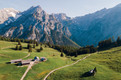 Bildunterschrift: Walderalm im Karwendel Foto: hall-wattens.at/akz-o