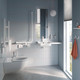 Bildunterschrift: Halt mit Design-Anspruch: Moderne Griffe an Dusche, Wanne und WC unterstützen die Ergonomie im Alltag und sind im Ernstfall wichtige Helfer. Foto: Hewi/akz-o