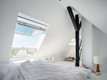 Bildunterschrift: Einschlafen mit Blick auf den Sternenhimmel – ein Traum, der mit einem Dachgeschossausbau Wirklichkeit werden kann. Foto: Velux/akz-o 