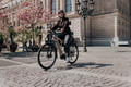 Bildunterschrift: komfortabler, sondern dank Systemen wie dem Bosch eBike ABS auch sicherer. Foto: Bosch eBike Systems/akz-o