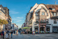 Bildunterschrift: Ein Städtetrip nach Bad Homburg lohnt sich auf jeden Fall – nicht zuletzt auch wegen der schönen Altstadt. Foto: Stadt Bad Homburg/Maritim Hotel/akz-o