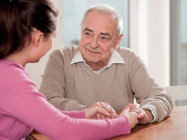 Familie absichern, Gutes tun: So gestalten Sie Ihr Testament richtig 