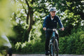 Bildunterschrift: Regelmäßiges eBike-Fahren fördert die Gesundheit von Herz, Kreislauf und Gelenken und sorgt gleichzeitig für frische Luft. Foto: Bosch eBike Systems/akz-o