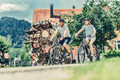 Bildunterschrift: Auf gut ausgebauten Radwegen lassen sich die vielfältigen Landschaften Hohenlohes mit ihren Schlössern, Klöstern und malerischen Ortschaften entdecken. Foto: Hohenlohe + Schwäbisch Hall Tourismus e. V./Chris Frumolt/akz-o