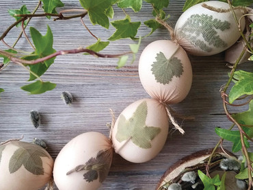 Kreative Bastelideen für Ostern: Eier gestalten mit Naturmaterialien