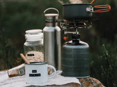 Camping verbindet Abenteuer und Erholung. Mit der richtigen Vorbereitung wird der Urlaub auf vier Rädern zu einem unvergesslichen Erlebnis. Foto: pexels.com/ak-o