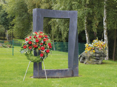 Tor zwischen den Welten Foto: Rhein-Taunus-Krematorium/akz-o