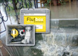 Bildunterschrift: Die Flutbox ist ein bewährtes Erste-Hilfe-Set bei Überflutung, sie besteht aus einer stabilen Kunststoffbox, einer leistungsstarken Tauchpumpe und einem Feuerwehrschlauch. Foto: Pentair Jung Pumpen/TRD Bauen und Wohnen/akz-o
