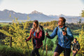 Bildunterschrift: Frühlingserwachen in den Bergen Foto: Christian Greither/Tourismusgemeinschaft Südliches Allgäu GbR/akz-o