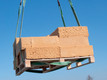 Bildunterschrift: CO₂-Speicher Holz: Die Nutzung von Holzfaser-Dämmstoffen hilft, die CO₂-Konzentration in der Atmosphäre zu senken – so geht zukunftssicherer Klimaschutz am und im Gebäude. Foto: steico.com/akz-o