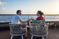 Bildunterschrift: Urlaub pur: Seele baumeln lassen auf dem Sonnendeck oder dem Privatbalkon Foto: nicko Cruises Schiffreisen/akz-o