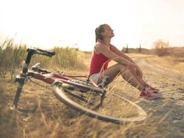 Mit wenigen Handgriffen wird das Fahrrad fit für die Saison. Wer regelmäßig wartet, verlängert die Lebensdauer und sorgt für mehr Fahrspaß – vom ersten Frühlingstag an. Foto: pexels.com/ak-o Mit wenigen Handgriffen wird das Fahrrad fit für die Saison. Wer regelmäßig wartet, verlängert die Lebensdauer und sorgt für mehr Fahrspaß – vom ersten Frühlingstag an. Foto: pexels.com/ak-o