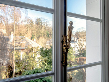 Fenstersanierung leicht gemacht: Modernisierung von Altbauten und Baudenkmälern