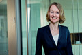 Bildunterschrift: Antje Bisping, Verantwortliche für das Markenzeichen der Bestatter. Foto: Bundesverband Deutscher Bestatter e. V./akz-o