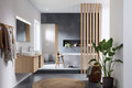 Bildunterschrift: Ein professionell zusammengestellter Material- und Farbmix erhöht die Wohnqualität im Bad. Foto: Duravit/akz-o