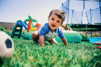 Großer Spaß für kleine Hüpfer Gefahr – Trampolinspringen: Das sollten Sie beachten