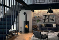 Black is beautiful:  Smarter Kaminofen ganz in Schwarz